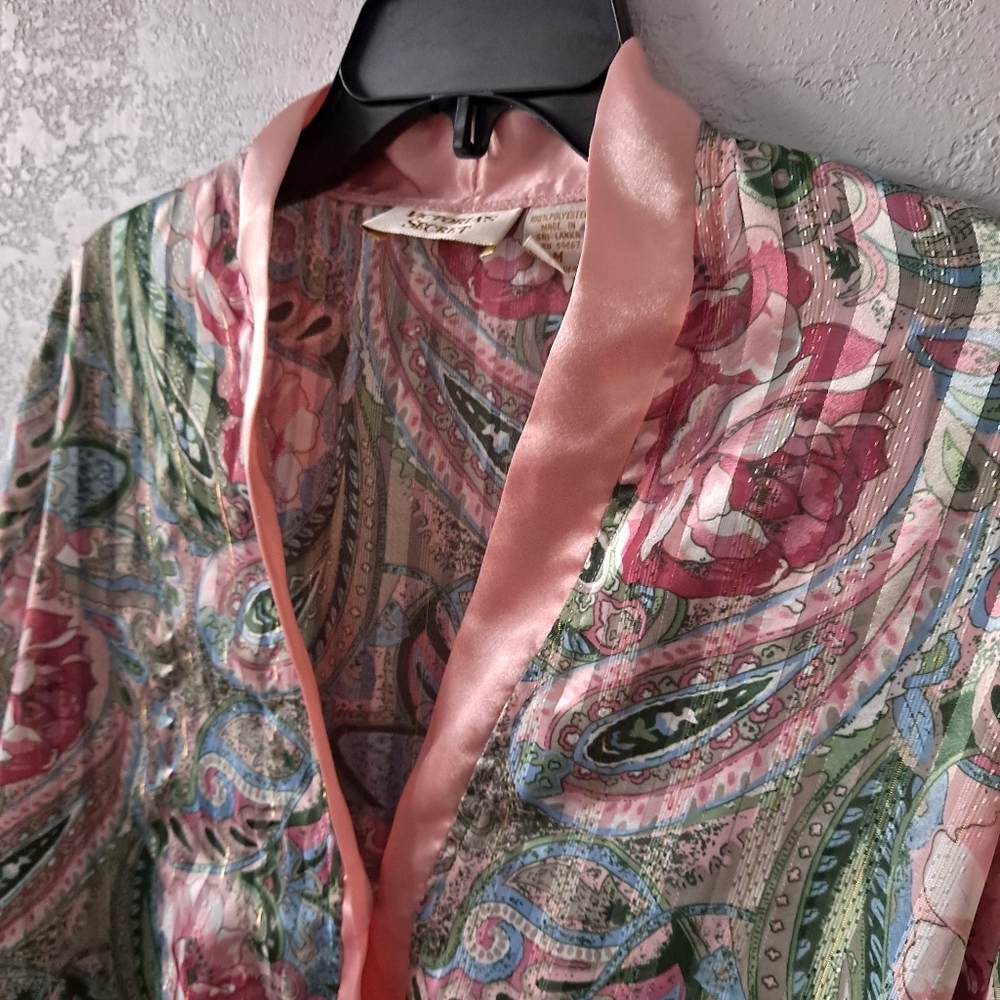 Vintage Victoria's Secret Floral Sleep Shirt - Picture 6 of 7